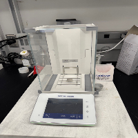 Mettler Toledo XSR105 Analytical Balance image 0